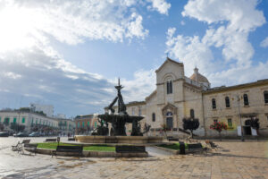 Foto-facciata-Chiesa---Dino-Mottola